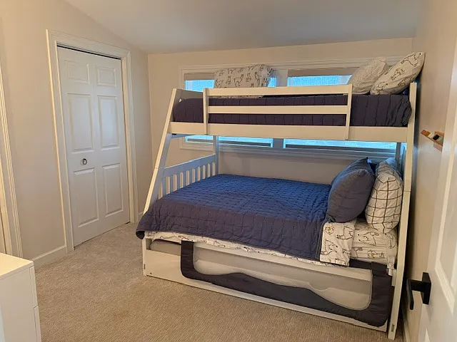 50 Marine Dr #8 — Photo 19