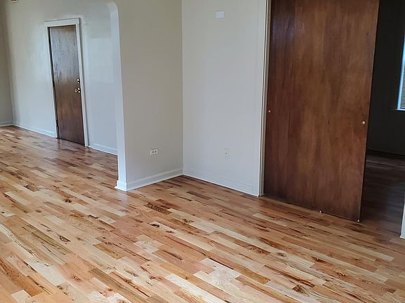 4th image of 7945 S May St #1