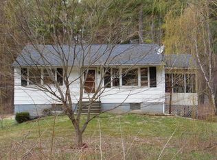 85 Park Rd, Athens, NY 12015