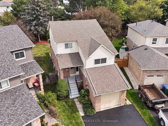 2nd image of 12 Giles Ct