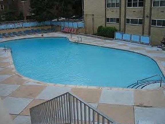 4th image of 6636 Yellowstone Blvd