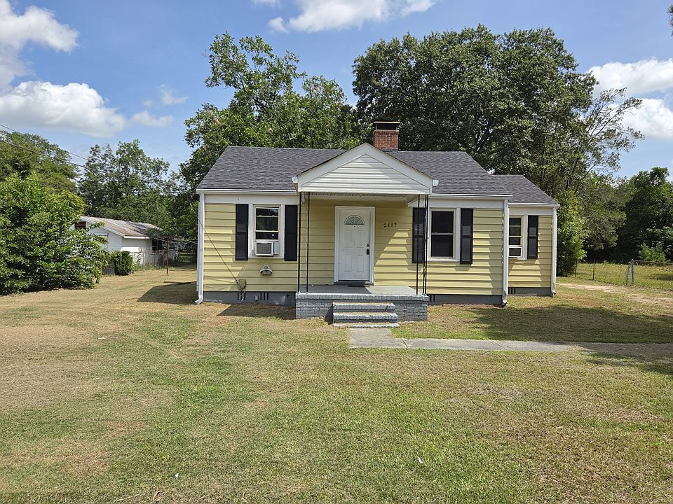 1st image of 2117 Kennedy Dr