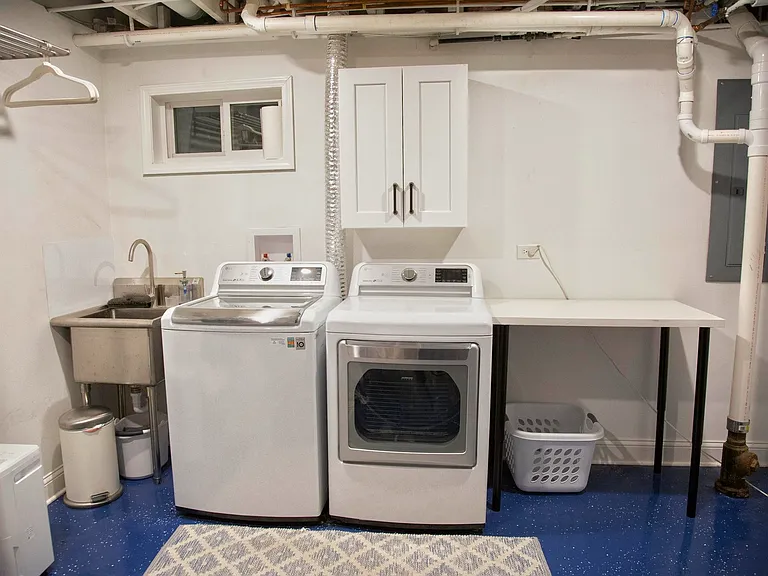 2S316 Arrowhead Dr — Photo 35