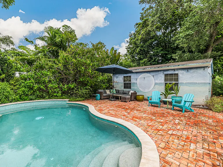 11350 NE 8th Ct — Photo 34