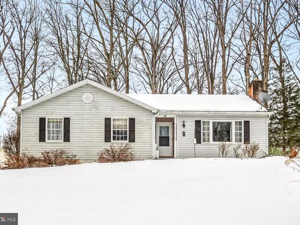 16 Halleck Dr, East Berlin, PA 17316