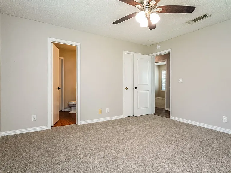 505 Plainview Dr — Photo 10