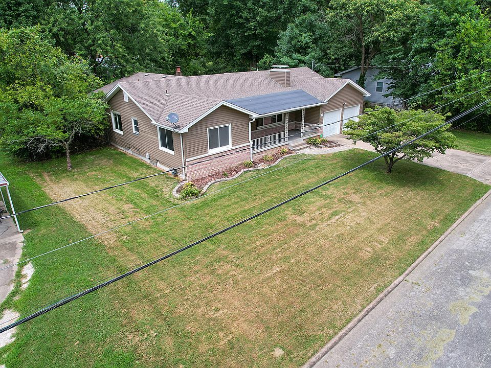 1st image of 1623 S Link Avenue