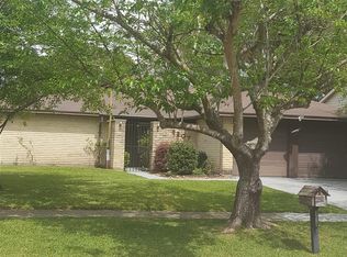 6307 Coachgate Dr, Spring, TX 77373