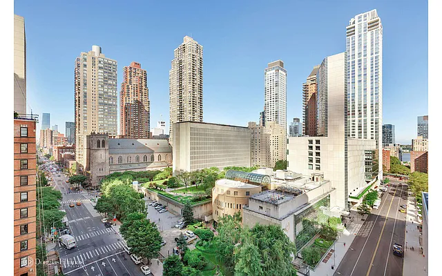 Sold by Douglas Elliman | media 32