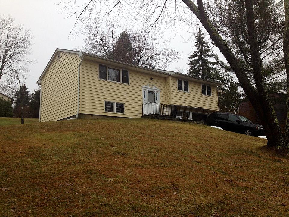 1st image of 3513 Tulip Dr