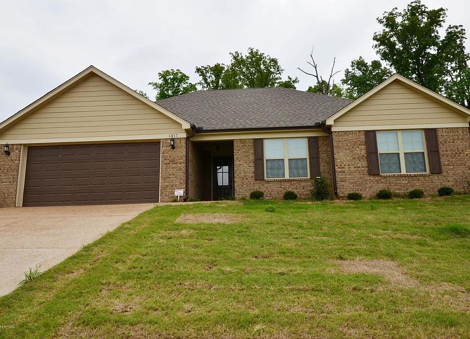 1st image of 1317 Shetland Dr