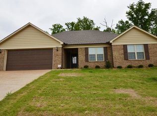 1317 Shetland Dr, Southaven, MS 38671
