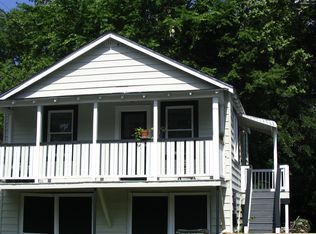 2213 Atlantic Ave, Savannah, GA 31401