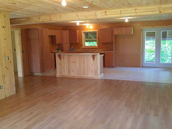 living room/kitchen/dining 