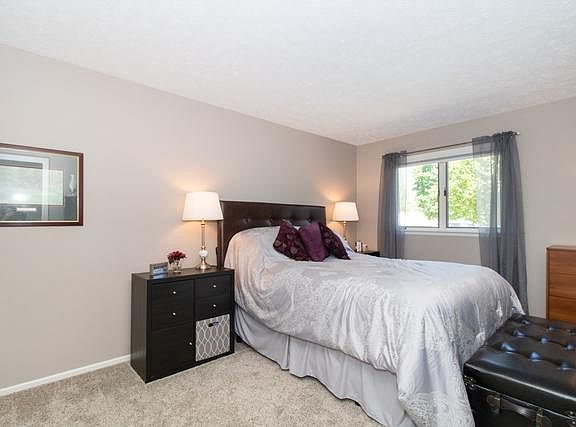 4th image of 1417 Croxton Ave Unit 6
