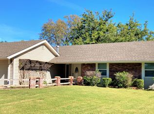 2057 Lantern Ln, Enid, OK 73703
