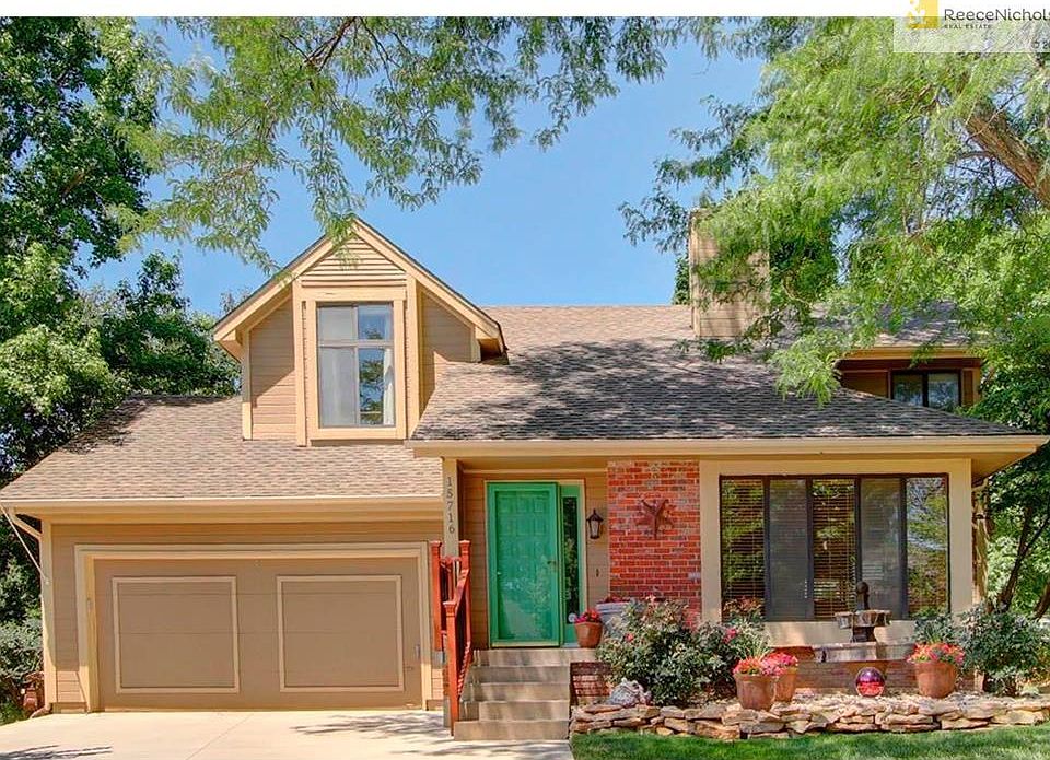 1st image of 15716 Outlook St
