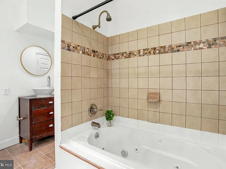 4441 Silverwood St — Photo 8