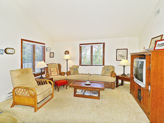 2nd image of 9801 Long Beach Blvd