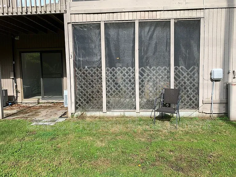 2736 Jobee Dr #3 — Photo 19