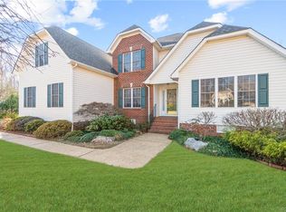 7224 Creekbluff Ridge Dr, Chesterfield, VA 23838