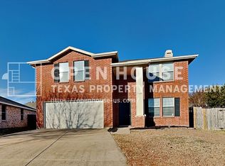 5329 Temecula Rd, Fort Worth, TX 76244