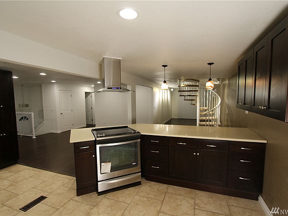 5th image of 1615 S 264th Pl