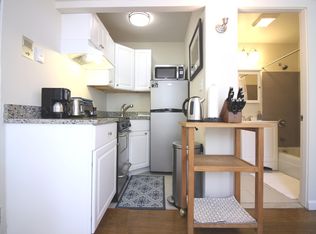 538 E Broadway #18, Boston, MA 02127