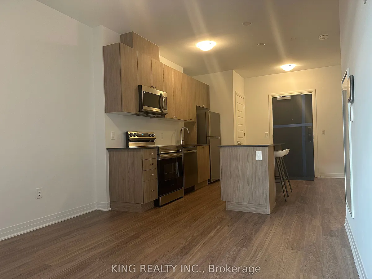 Photo 2 of 13 - 480 Gordon Krantz Ave #114 - Milton, ON Building Photo - 480 Gordon Krantz Ave #114
