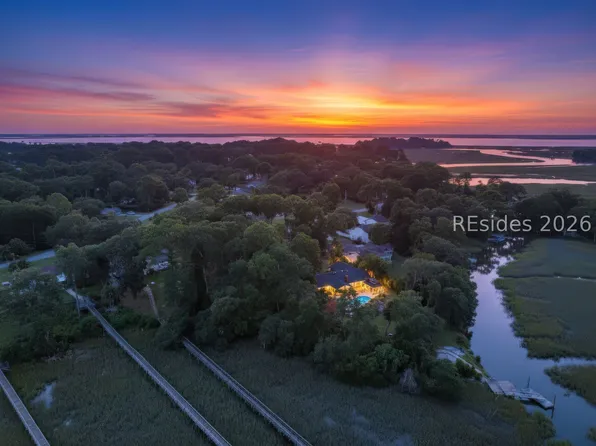 6114 Vaux Rd, Beaufort, SC 29906