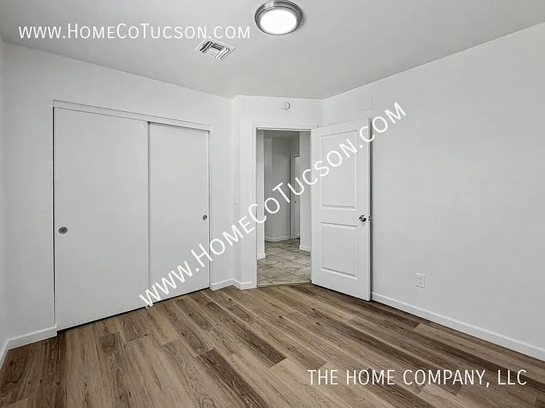 149 W Lester St — Photo 17