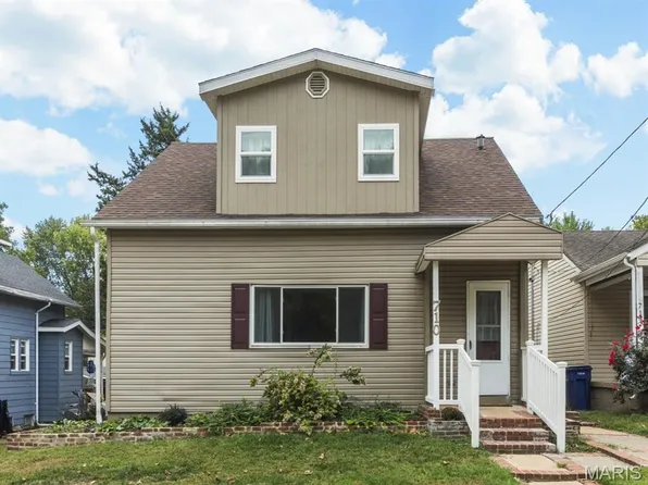 710 Blair Ave, Belleville, IL 62220