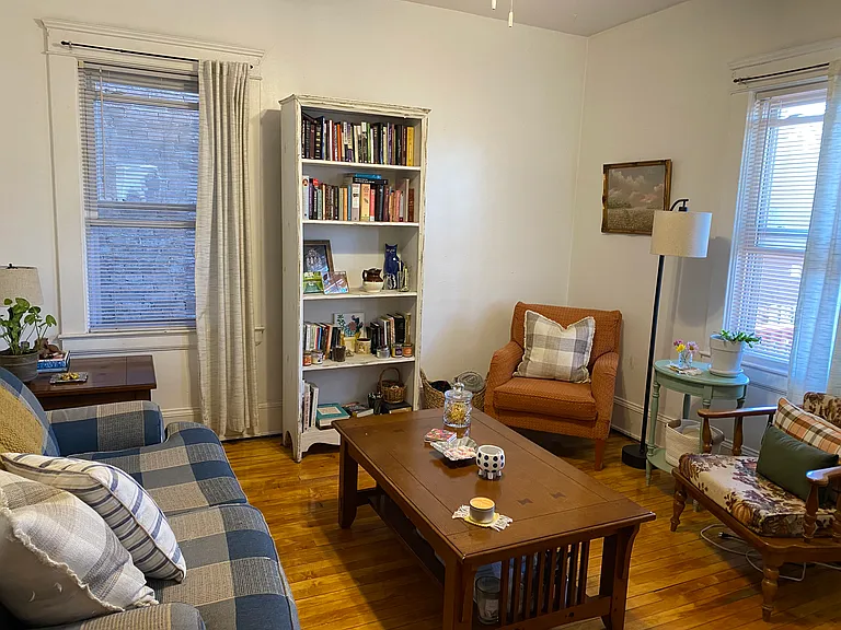 2208 Murray Hill Rd — Photo 2