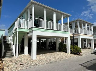 352 NE Starboard Way, Jensen Beach, FL 34957