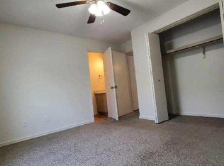 Primrose Circle, Springfield, MO 65804