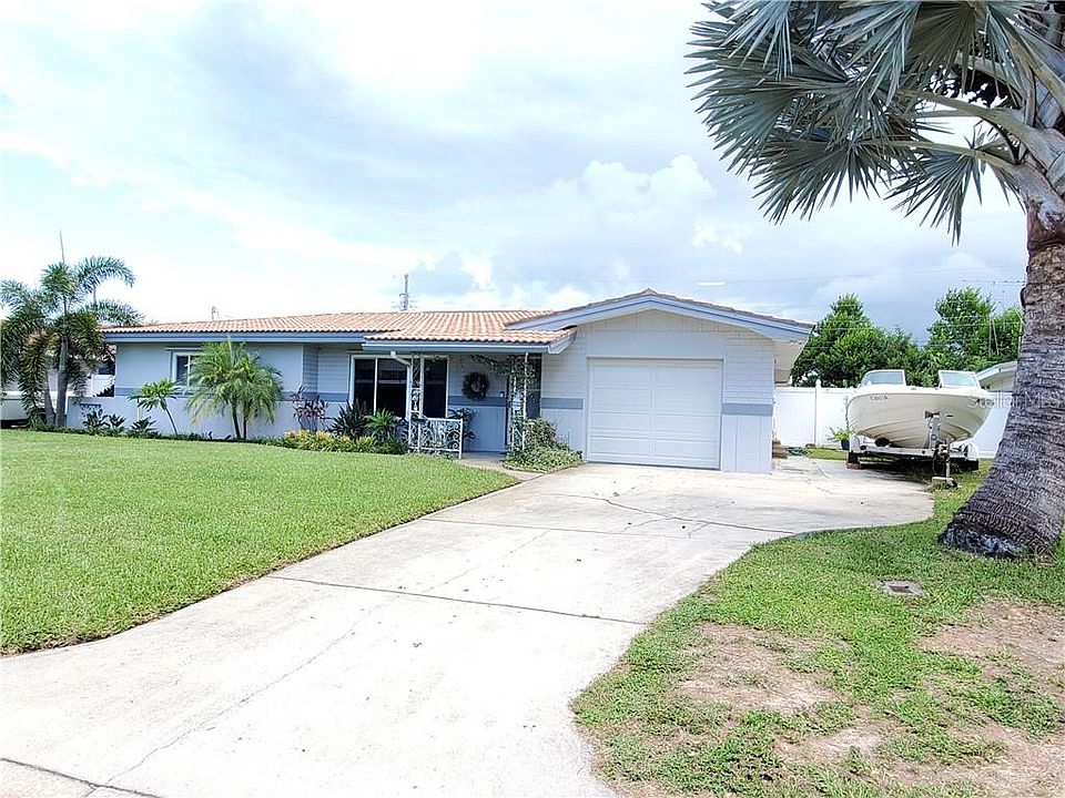 1st image of 13939 Jamaica Dr