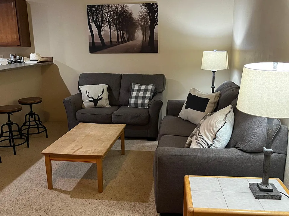 125 Central Ave #2B