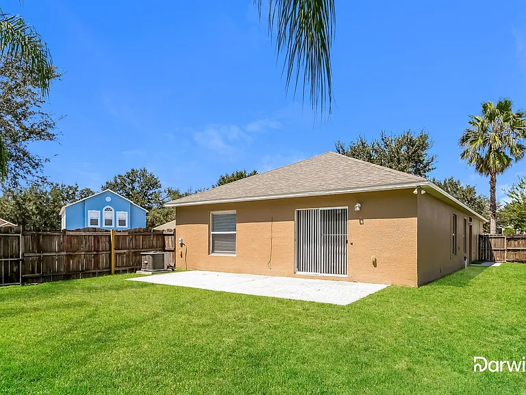 3151 Whispering Trails St — Photo 15
