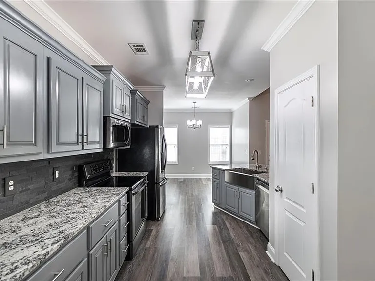 104 Bryce Dr — Photo 13