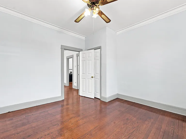 35 W 52nd St #2 — Photo 8