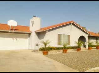 1454 Delines Dr, Perris, CA 92570