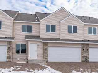 305 Chatum Ln, Jordan, MN 55352