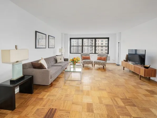 165 West End Avenue image 1 of 5