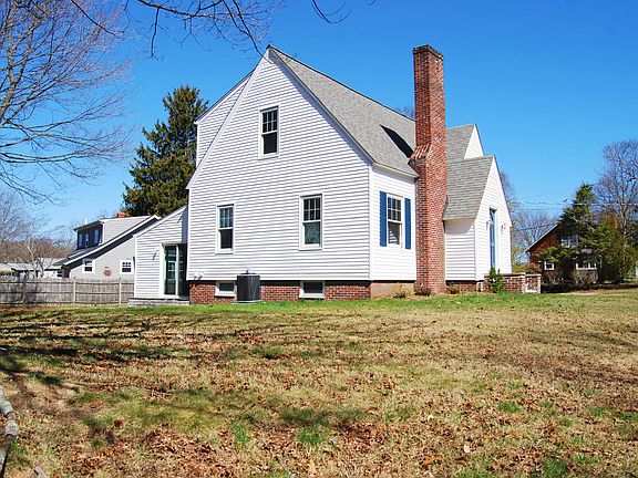 5th image of 129 Metropolitan Park Dr