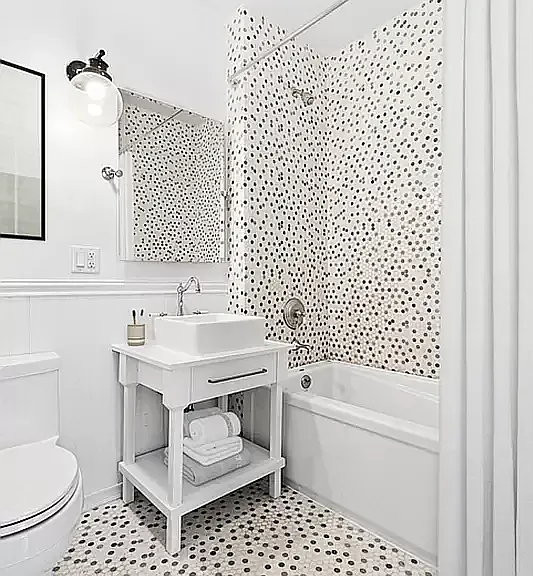 180 Bainbridge St #401 — Photo 8