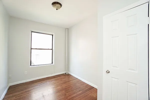 Rented by BRICK & GALO REALTY CORP | media 14