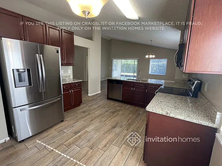1517 Chepacket St — Photo 4