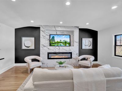 105 Radcliff Avenue, Port Washington, NY, 11050