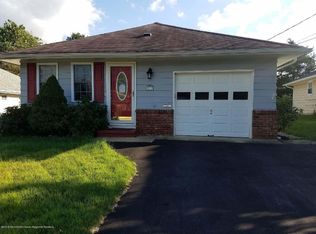 81 Mount Fairweather Ln, Toms River, NJ