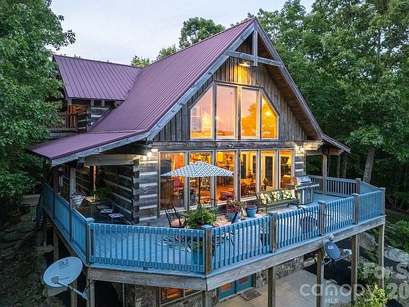 2nd image of 1783 W Cliff Rd